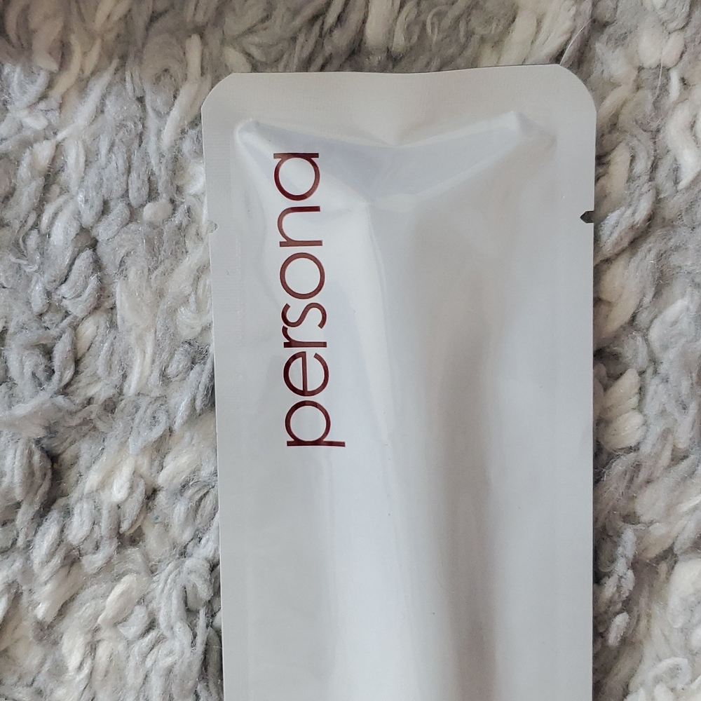 Persona. Black waterproof eyeliner